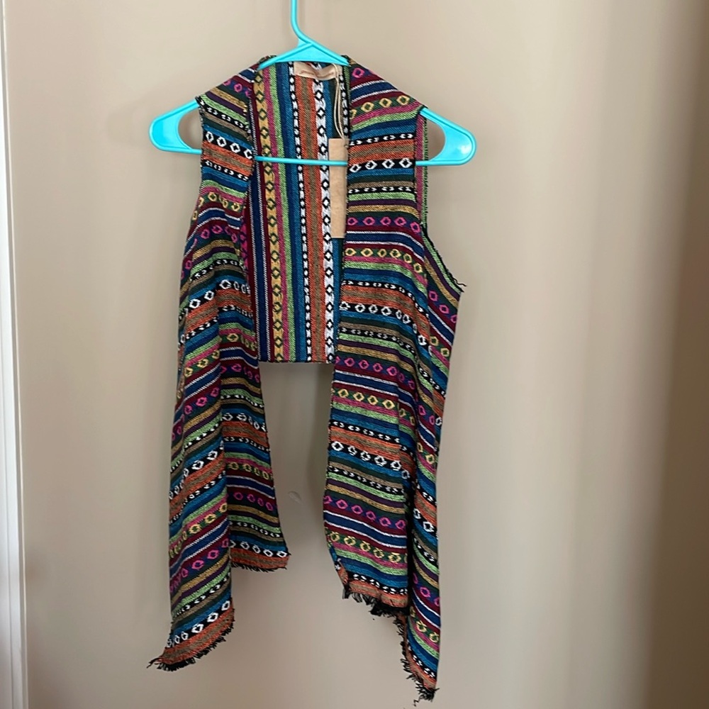 Junior Girls Multicolor Vest (NWT)